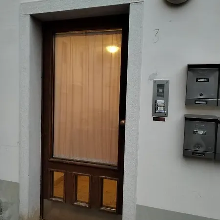 Il Vicolo_carinissimo In Centro Storico, Zona Giorno Mansardata Daire